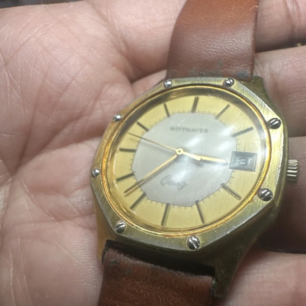 Wittnauer watch has